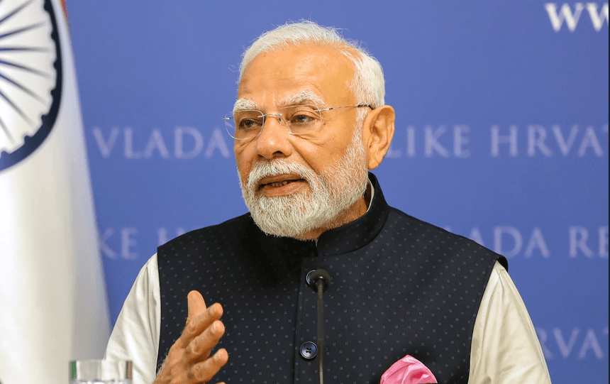 प्रधानमंत्री नरेंद्र मोदी जापान और चीन दौरे पर, शिखर वार्ता और SCO बैठक में शामिल